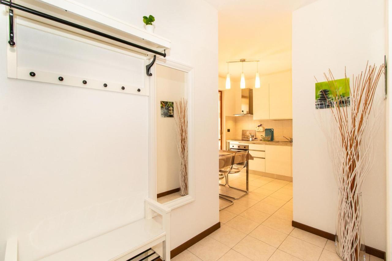 Come Casa Like Home Apartment With Parking Турин Экстерьер фото